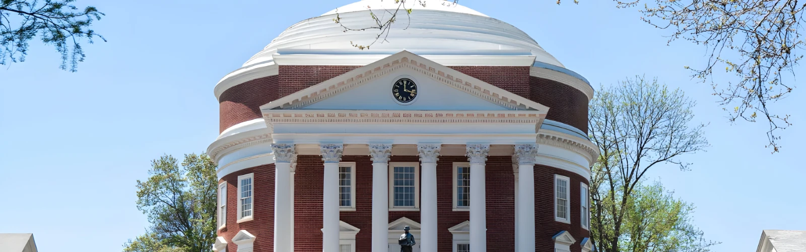 Splash into Comfort: Best UVA Hotels in Charlottesville with Pools